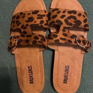 Muk Luk leopard sandals